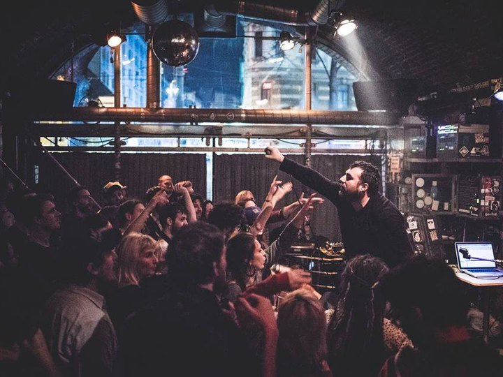 190702 - CESCHI (USA), PARKWAECHTER HARLEKIN (A), SELBSTLAUT (A)