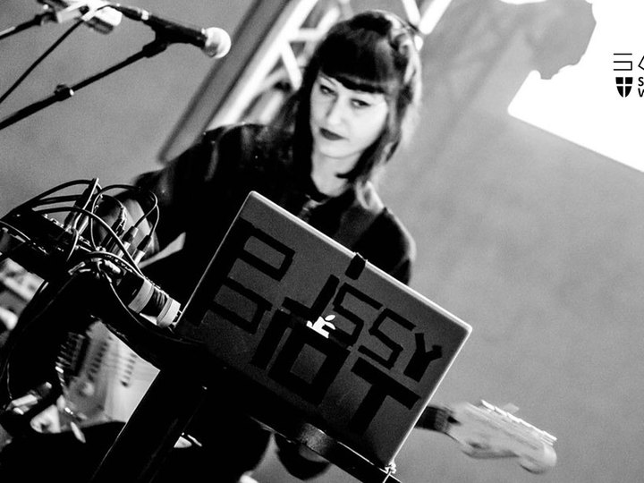 210525 - XX Y X CHERRY SUNKIST (A)