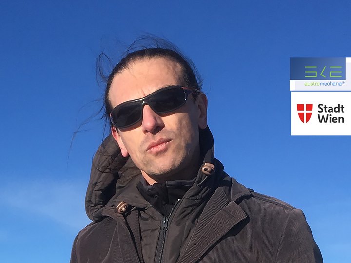 210722 - MASSIMO TONIUTTI (I), FARBFELDE	(UK)