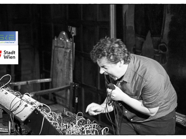 211007 - FINLAY SHAKESPEARE (UK), BRUCH (A)