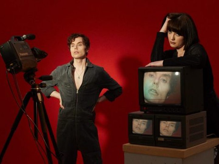 250516 - POPULAR MUSIC (US/AU) // THE GHOSTLETTERS (AT)