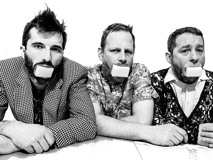 250924 - BULBUL (AT) // MAJA OSOJNIK + SUSANNA GARTMAYER (AT)