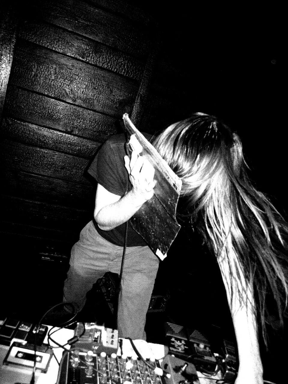 RUMPELN(Munich) ..noissEE...vid.eooss..lärmo...gorogoro..gümbürtü:.. glitch.pitch..gerommel.. image